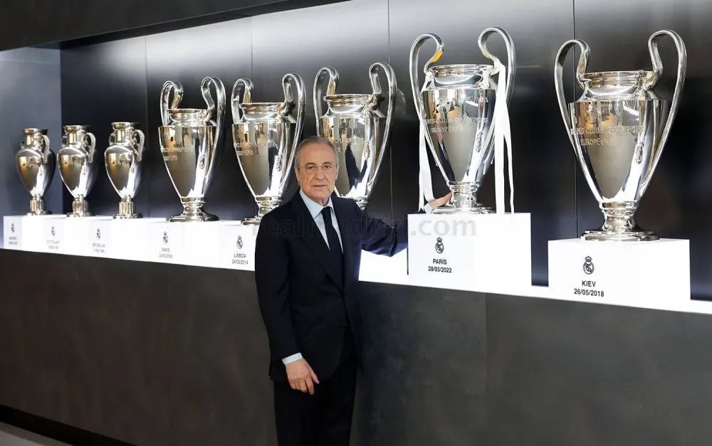 足球历史最多冠军_足球上届冠军_足球联赛历届冠军